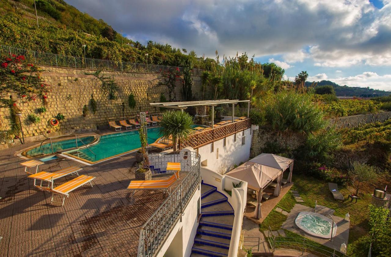 Parco Residence La Rosa Forio di Ischia エクステリア 写真